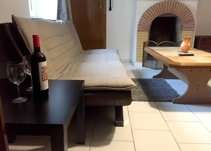 בית נופש Grandma's House Thassos